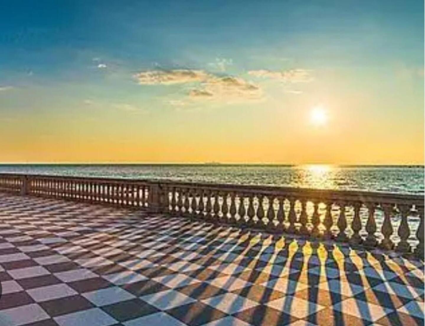 Onda Di Porta A Mare Apartment Livorno Bagian luar foto